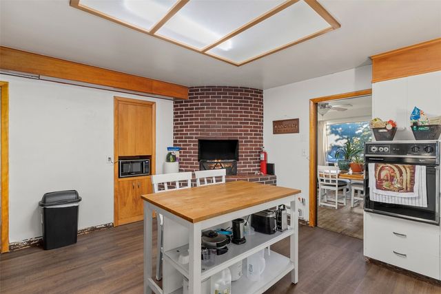 402 Pike Street NE, Auburn, WA 98002