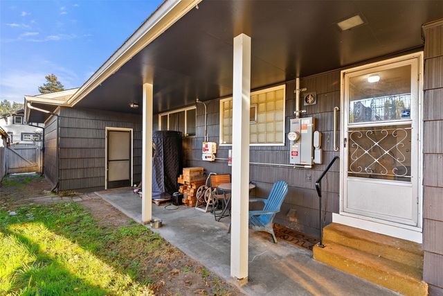 402 Pike Street NE, Auburn, WA 98002