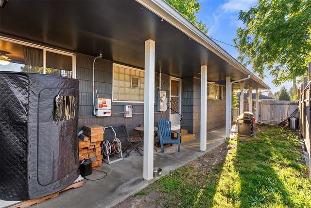 402 Pike Street NE, Auburn, WA 98002
