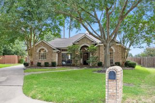 1302 Pine Trail, Tomball, TX 77375