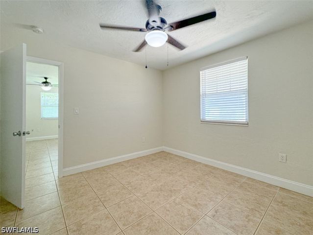 746 109th AVE N, Naples, FL 34108
