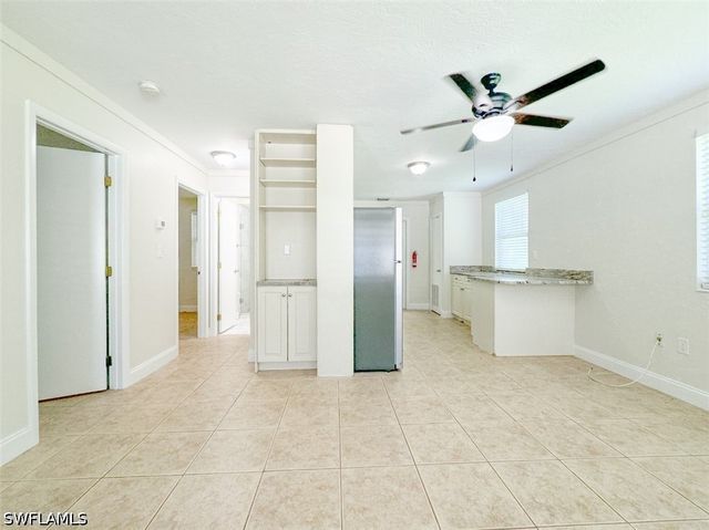 746 109th AVE N, Naples, FL 34108