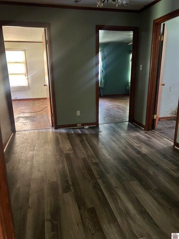 800 N 21st 20 21 & 22, Paducah, KY 42001