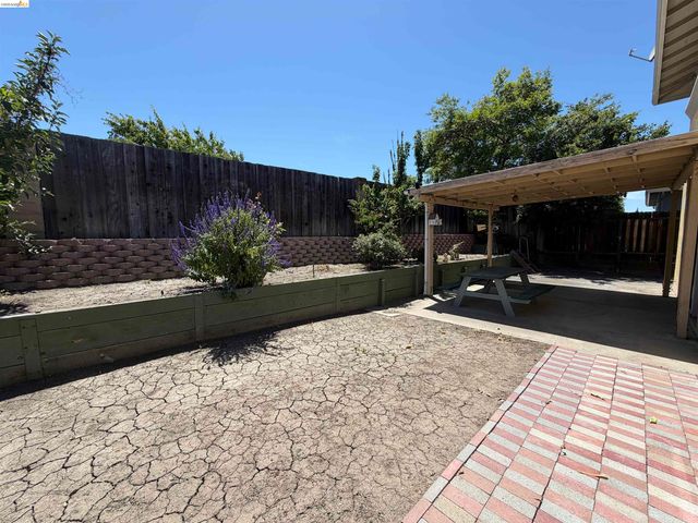 1308 Provence Ct, Antioch, CA 94509