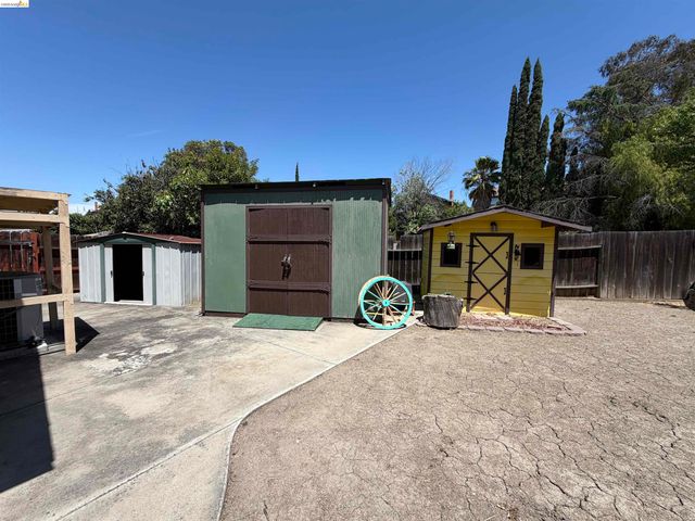 1308 Provence Ct, Antioch, CA 94509
