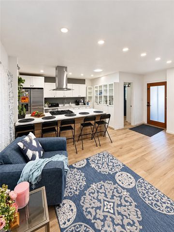 12322 Flagstone, Garden Grove, CA 92843