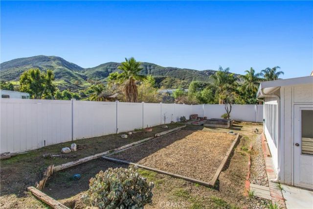2584 Gunnison, Colton, CA 92324