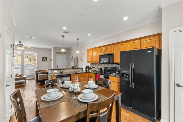 305 Holleman Drive E 1307, College Station, TX 77840