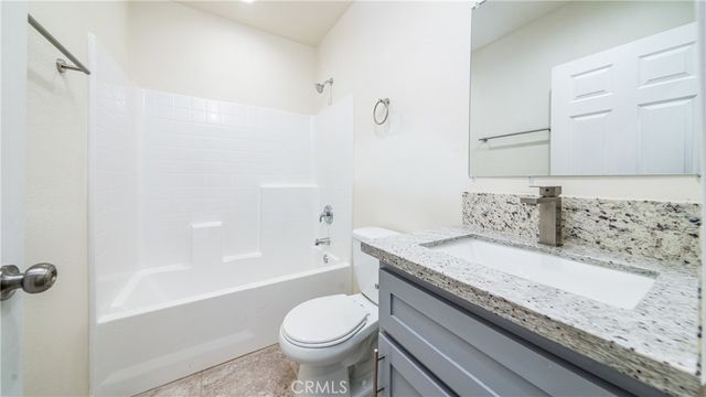 429 Monterey, Bakersfield, CA 93305