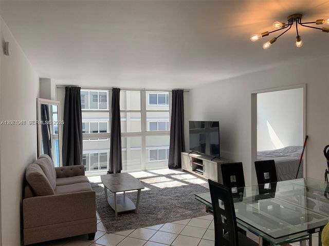 1228 West Avenue 1415, Miami Beach, FL 33139