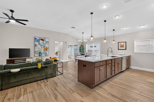 4686 HILES PLACE, The Villages, FL 32163