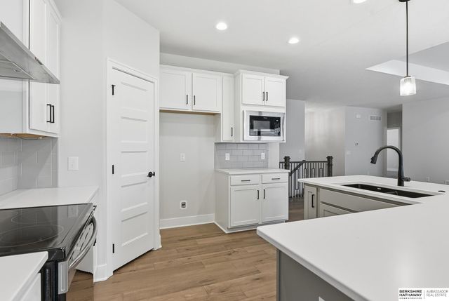 17005 Daniel Street, Bennington, NE 68007