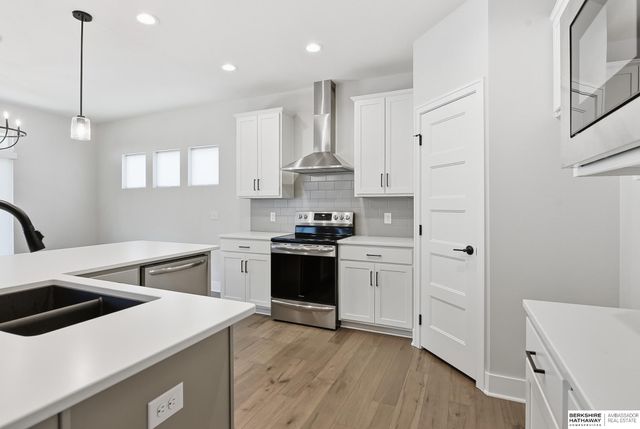17005 Daniel Street, Bennington, NE 68007