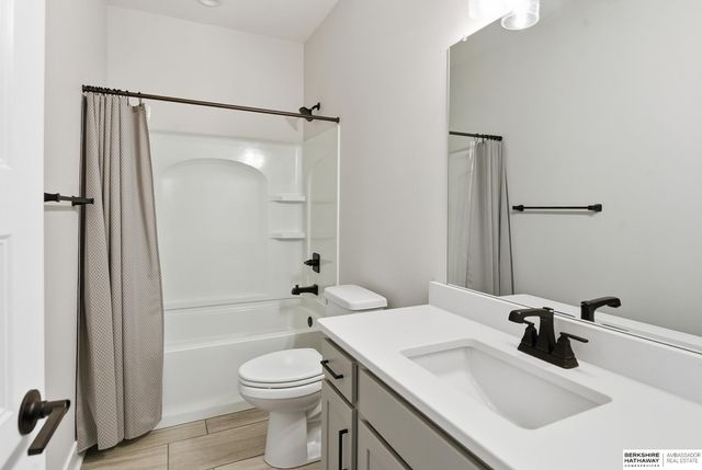 17005 Daniel Street, Bennington, NE 68007