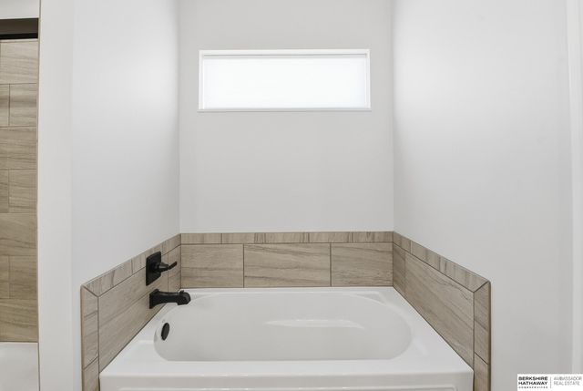 17005 Daniel Street, Bennington, NE 68007