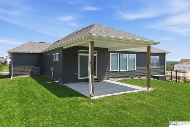 17005 Daniel Street, Bennington, NE 68007