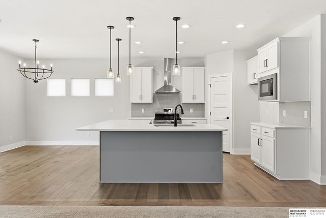 17005 Daniel Street, Bennington, NE 68007