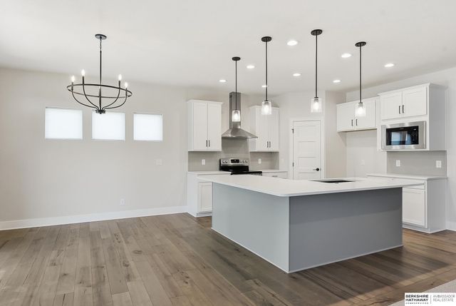 17005 Daniel Street, Bennington, NE 68007