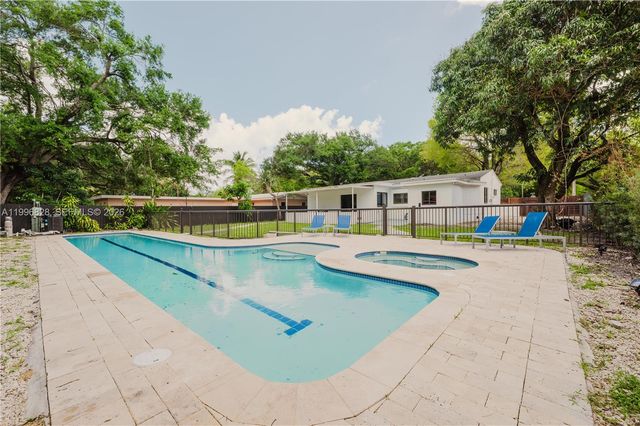 13236 NE 4th Ave, North Miami, FL 33161