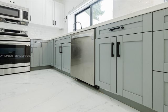 13236 NE 4th Ave, North Miami, FL 33161