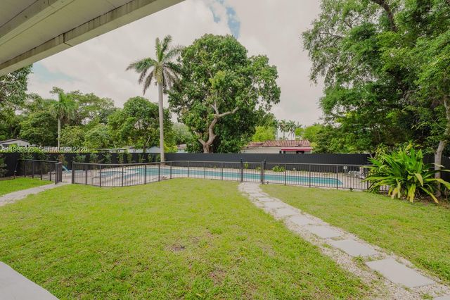 13236 NE 4th Ave, North Miami, FL 33161