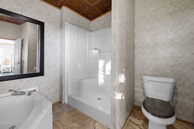 1761 Lcr 822, Groesbeck, TX 76642