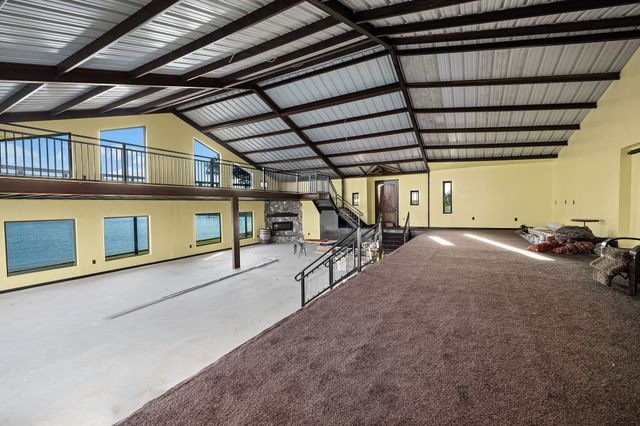 1761 Lcr 822, Groesbeck, TX 76642