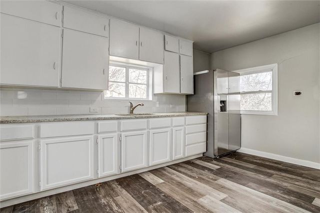 9043 Walnut Street, Kansas City, MO 64114