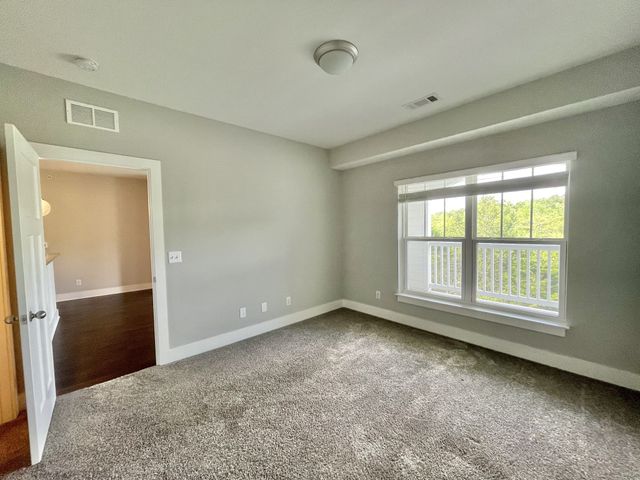 934 Governors Ct Apt 310, Antioch, TN 37013