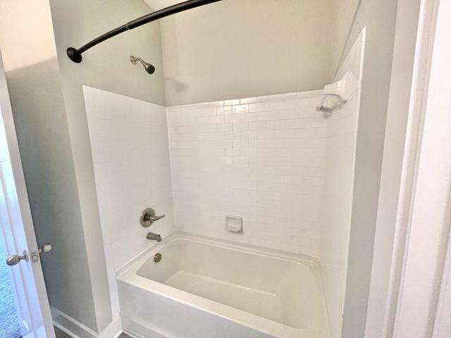 934 Governors Ct Apt 310, Antioch, TN 37013