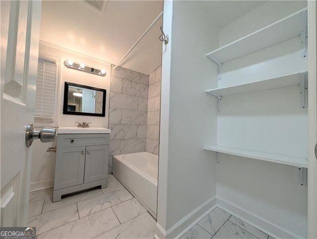 1716 Thompson Avenue, Atlanta, GA 30344