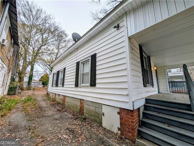 1716 Thompson Avenue, Atlanta, GA 30344