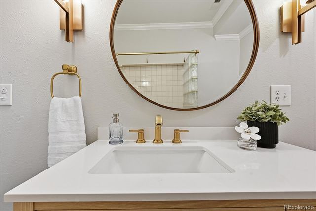 322 S Humboldt Street, Denver, CO 80209