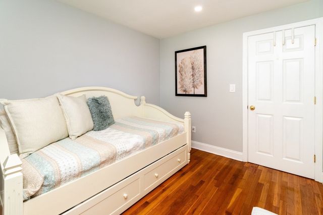 933 Washington St, Easton, MA 02375