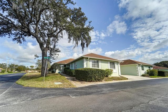 8360 HIGH POINT CIRCLE 3, Port Richey, FL 34668