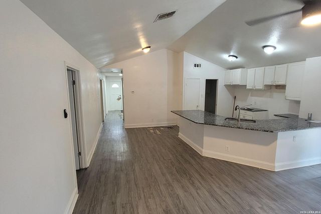 6011 Forest Rdg, San Antonio, TX 78240