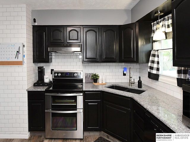 13309 Grissom Street, Papillion, NE 68138