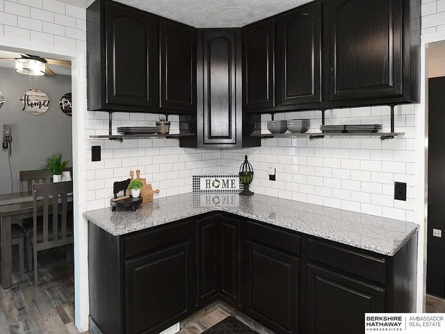 13309 Grissom Street, Papillion, NE 68138