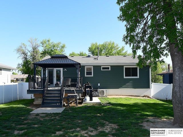 13309 Grissom Street, Papillion, NE 68138