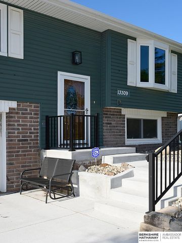13309 Grissom Street, Papillion, NE 68138