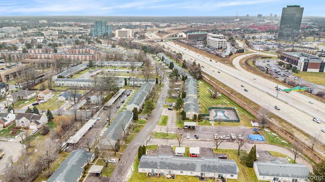 26412 Franklin Pointe Drive 94, Southfield, MI 48034