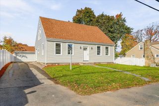 33 Congress St, Weymouth, MA 02188