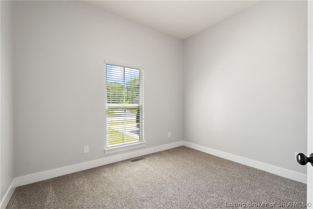 11204 Winged Foot Drive, Sellersburg, IN 47172