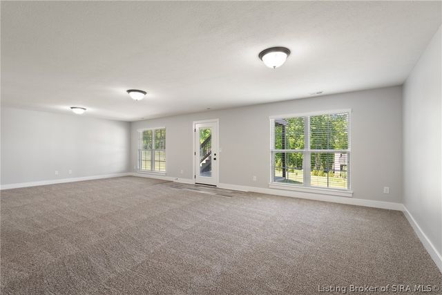 11204 Winged Foot Drive, Sellersburg, IN 47172