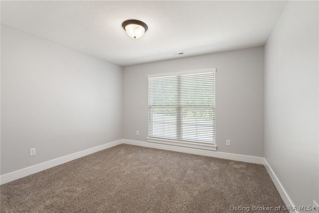 11204 Winged Foot Drive, Sellersburg, IN 47172