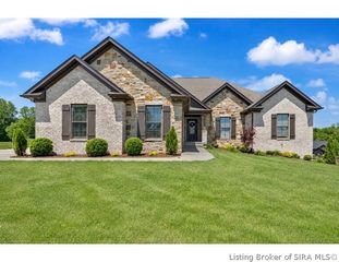 11204 Winged Foot Drive, Sellersburg, IN 47172