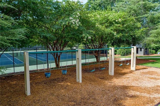 249 Fountain Oak Way, Canton, GA 30114