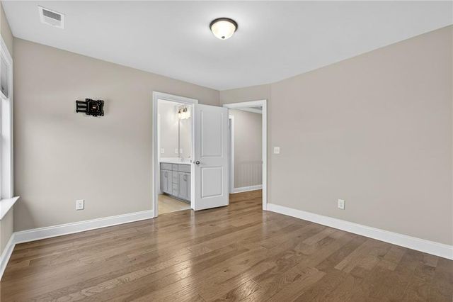 249 Fountain Oak Way, Canton, GA 30114