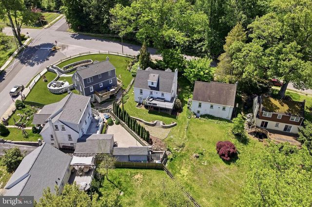 103 W 8TH ST, Media, PA 19063