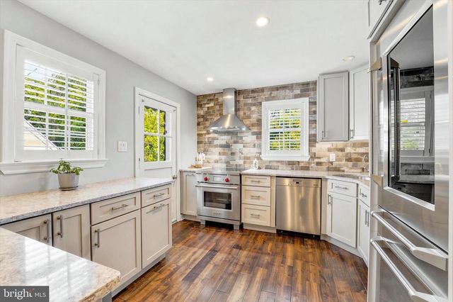 103 W 8TH ST, Media, PA 19063